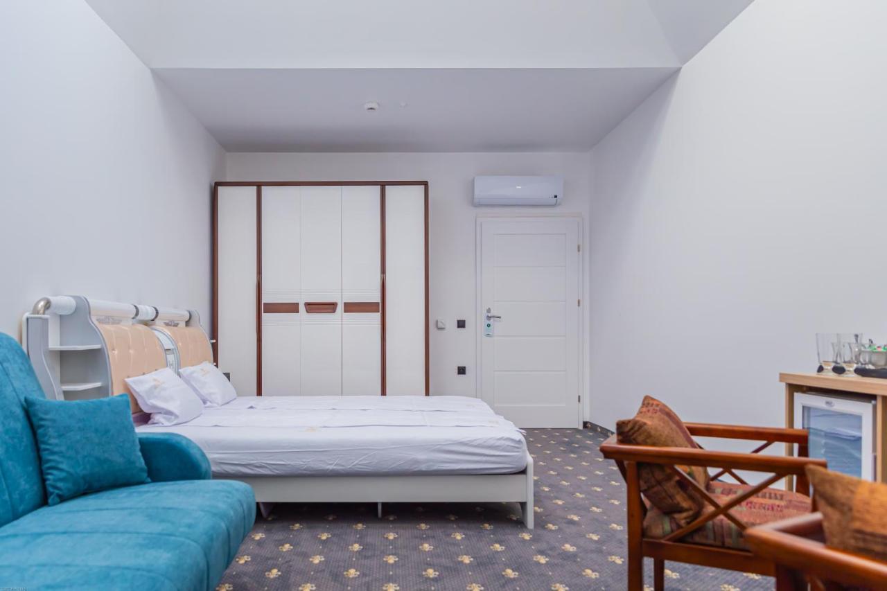 Magnolia Hotel Kutno Ngoại thất bức ảnh